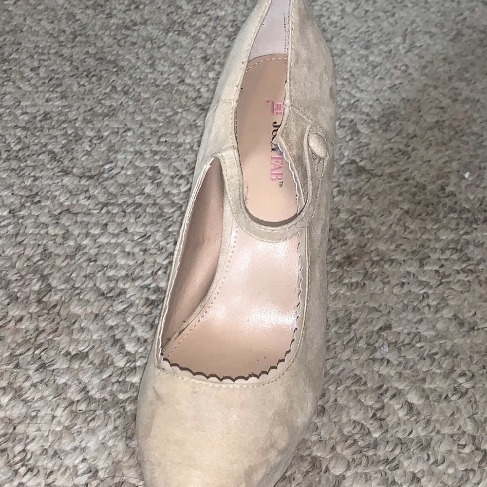 Tan Stiletto